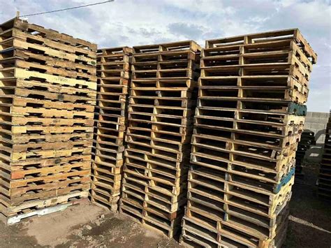 We have found that both are good sources to find free, quality scrap lumber and plywood, as well as repurposed wood in volume. . Free pallets home depot